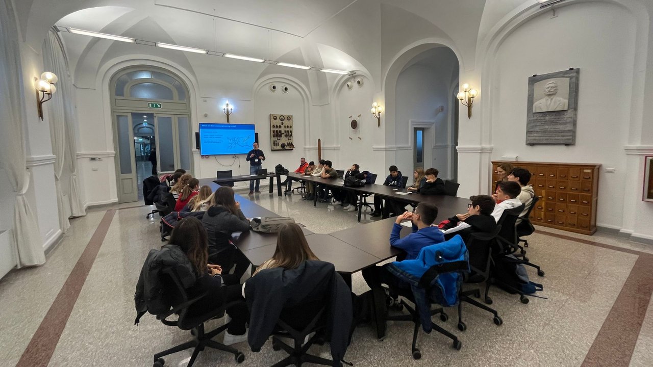 Lesson for French high school students